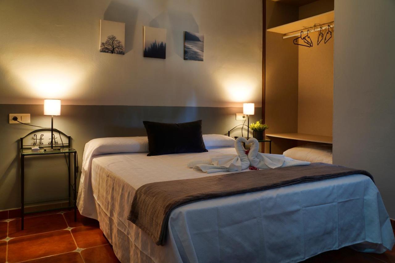 Hotel Rural & Restaurante Las Camaretas Cortes de la Frontera Eksteriør bilde