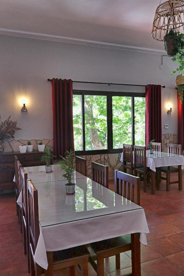 Hotel Rural & Restaurante Las Camaretas Cortes de la Frontera Eksteriør bilde