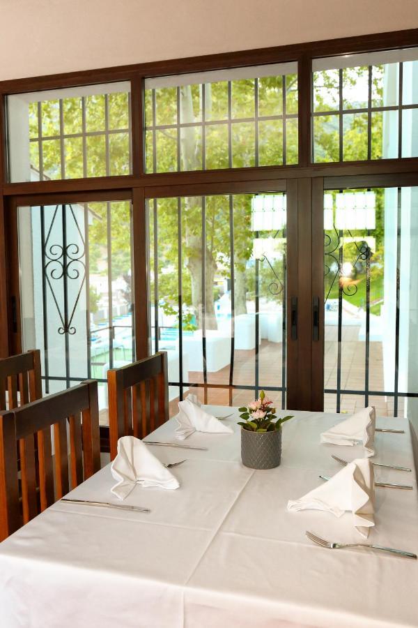 Hotel Rural & Restaurante Las Camaretas Cortes de la Frontera Eksteriør bilde