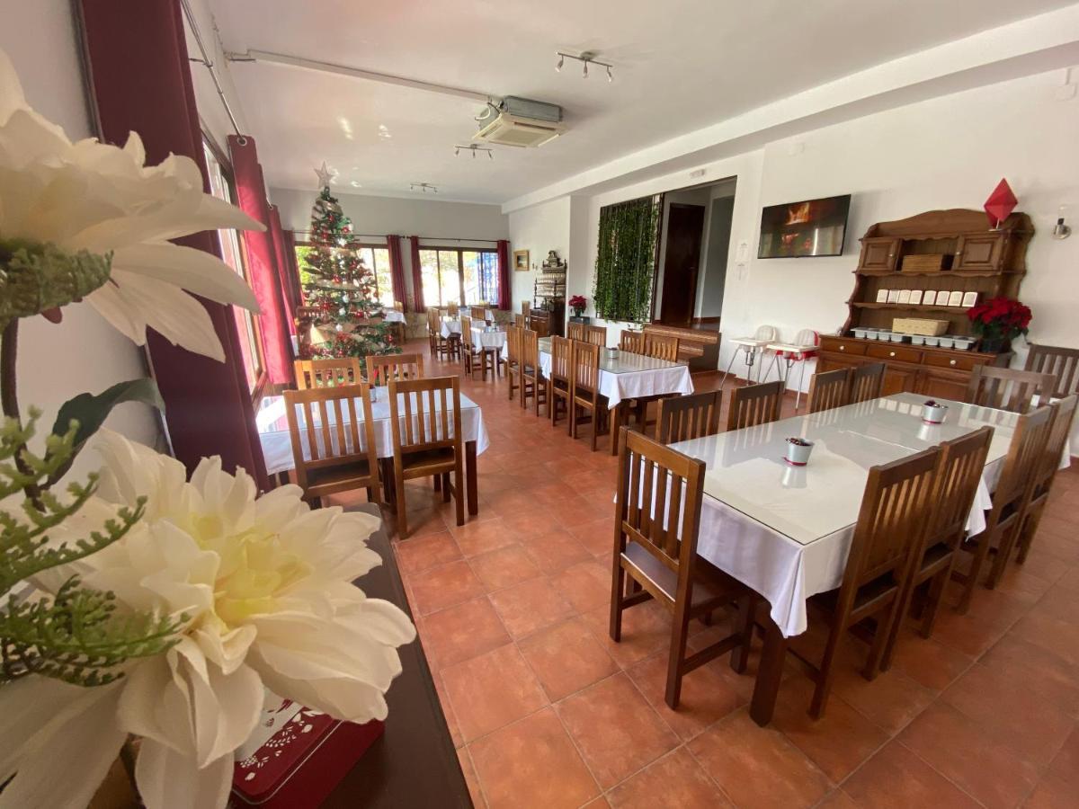 Hotel Rural & Restaurante Las Camaretas Cortes de la Frontera Eksteriør bilde
